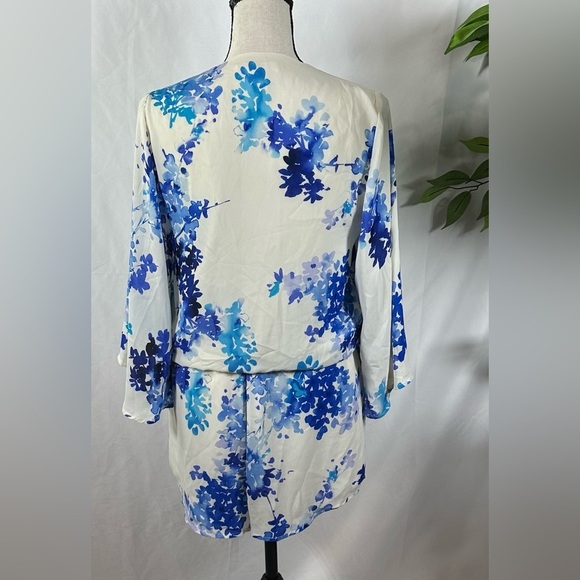 Olive & Oak Blue Floral Wrap Dress - Picture 10 of 12